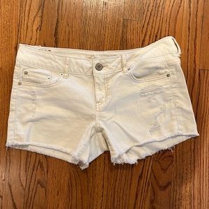 AE white shorts